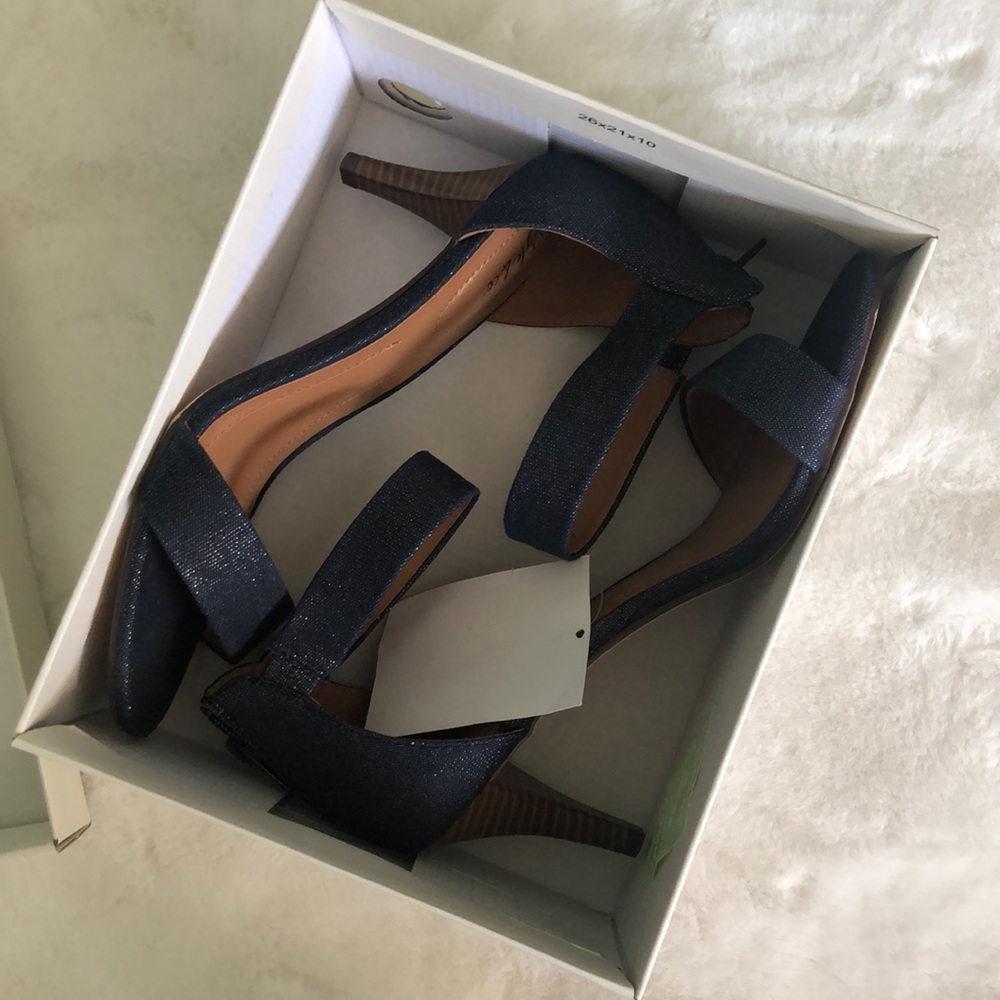 Womens PAYCEE Open Toe Casual Ankle Strap Sandals - Picture 6 of 8
